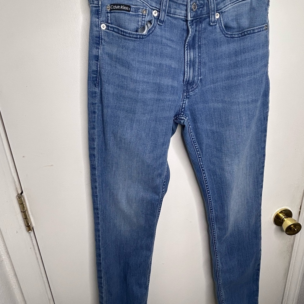 Calvin Klein Jeans Mens 30x30 Slim Straight Medium Wash Blue Denim Pants